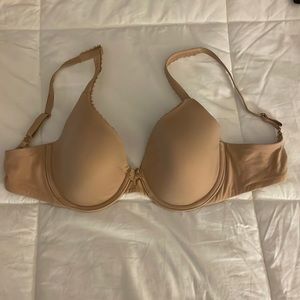 Victoria’s Secret Body by Victoria Perfect Coverage Beige Size 32D